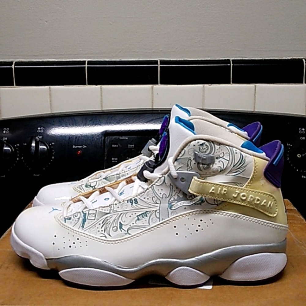 Air Jordan 6 rings (Utah) size 9.5 M/ 11 W